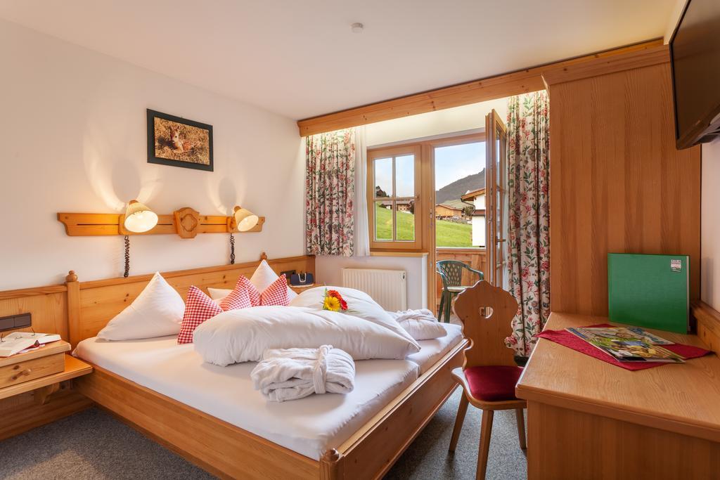 Hotel Garni Hanslerhof " Urlaub Am Bauernhof " 겔로스 외부 사진