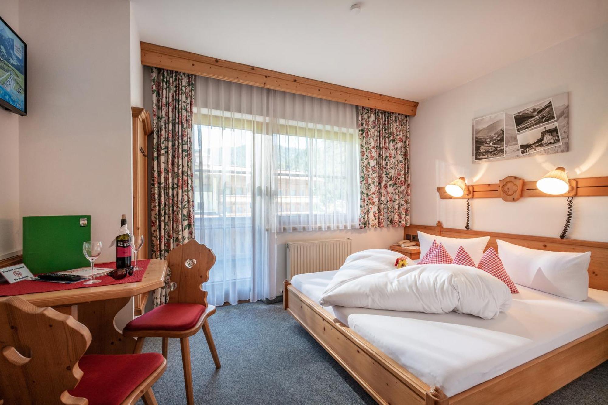 Hotel Garni Hanslerhof " Urlaub Am Bauernhof " 겔로스 외부 사진