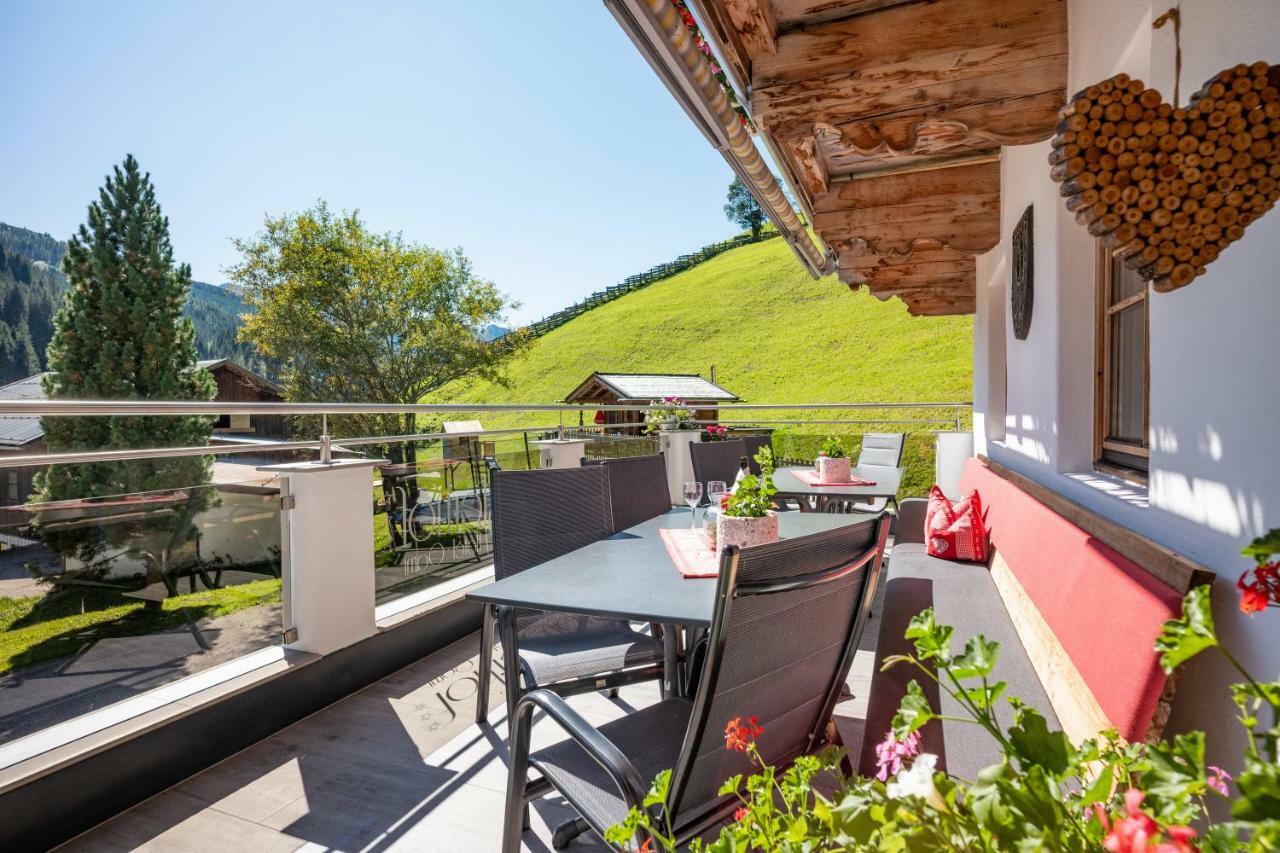 Hotel Garni Hanslerhof " Urlaub Am Bauernhof " 겔로스 외부 사진