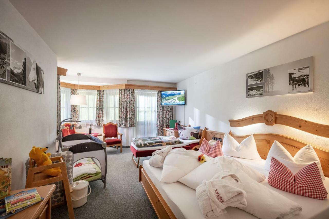 Hotel Garni Hanslerhof " Urlaub Am Bauernhof " 겔로스 외부 사진