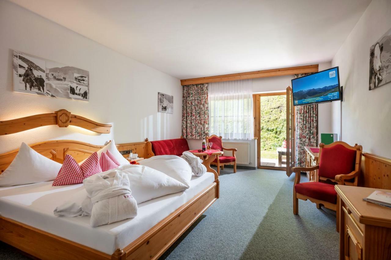 Hotel Garni Hanslerhof " Urlaub Am Bauernhof " 겔로스 외부 사진